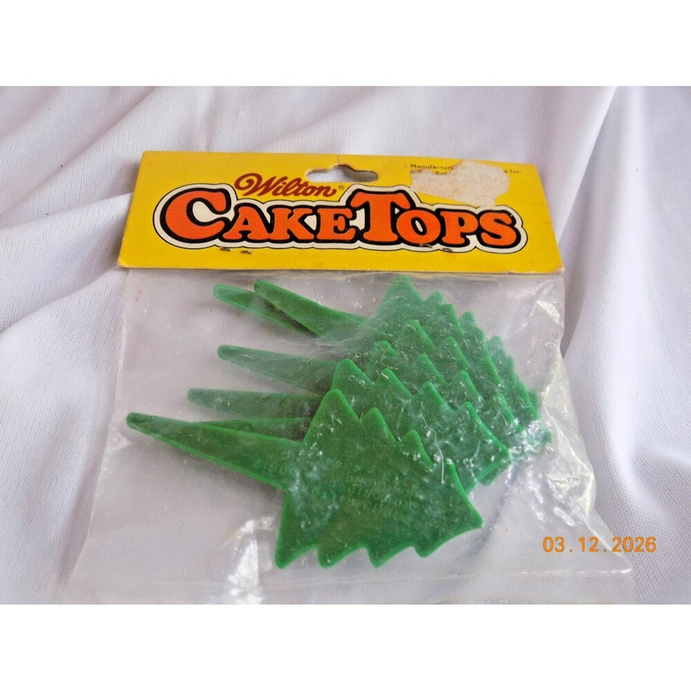 Vintage Wilton Christmas tree cupcake picks cake tops NOS new